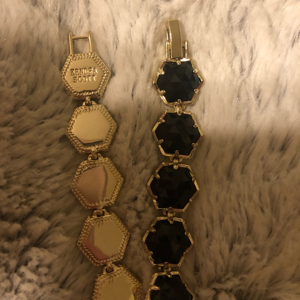 Kendra Scott bracelet
